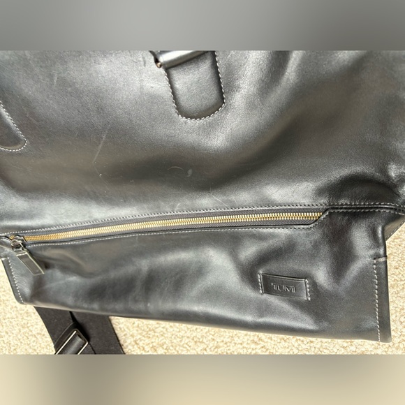 EUC TUMI Harrison Portfolio Business Brief Bag Black Leather 63016D MSRP $899 - Picture 11 of 13